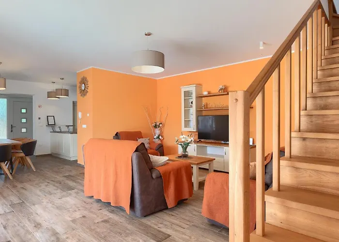 Villa Activity Gardenia With Pool In Tinjan Srbinjak