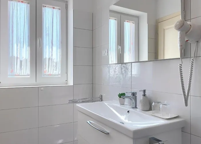 Activity Gardenia With Pool In Tinjan Villa *